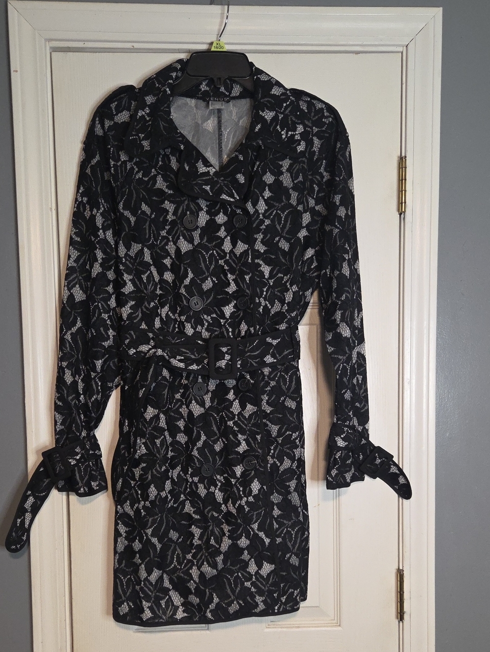 VENUS Black and White Floral Lace Long Sleeve Coat with Belt And Pockets